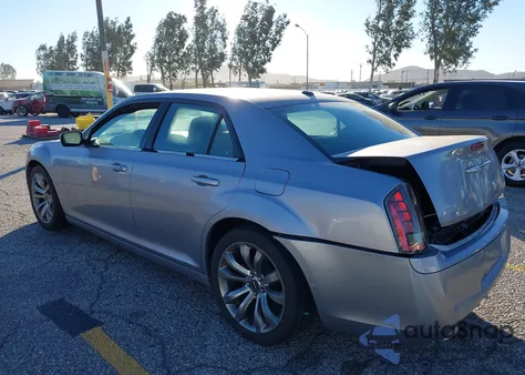 2014 Chrysler 300 300S из США, поврежденный, VIN 2C3CCABG9EH261011